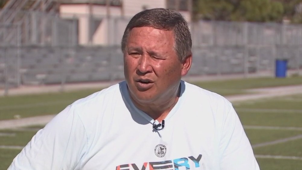 Brady's QB coach retires, taking 43 years' coaching experience with him